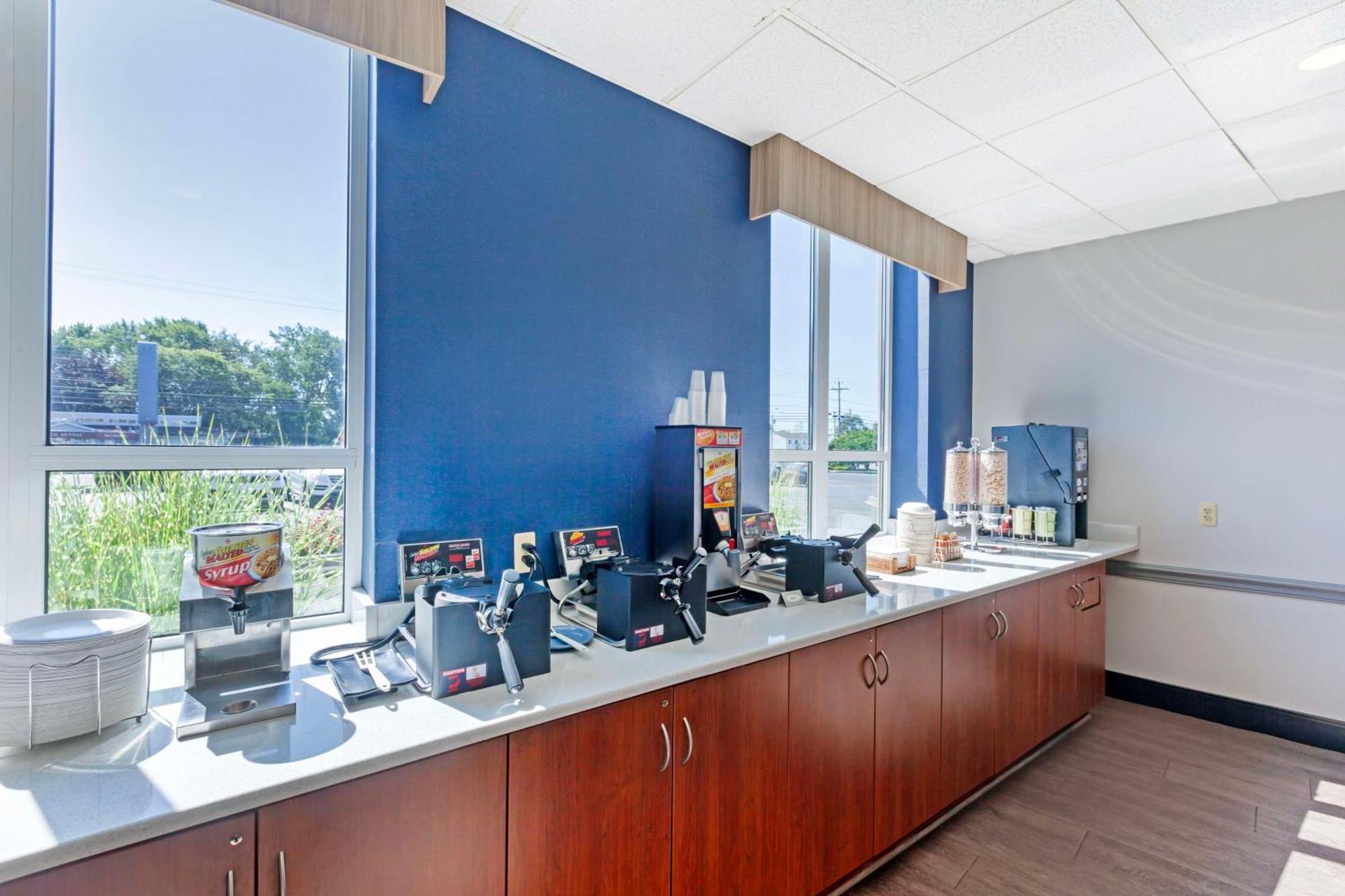 Best Western Summit Inn Niagara Falls Exterior photo