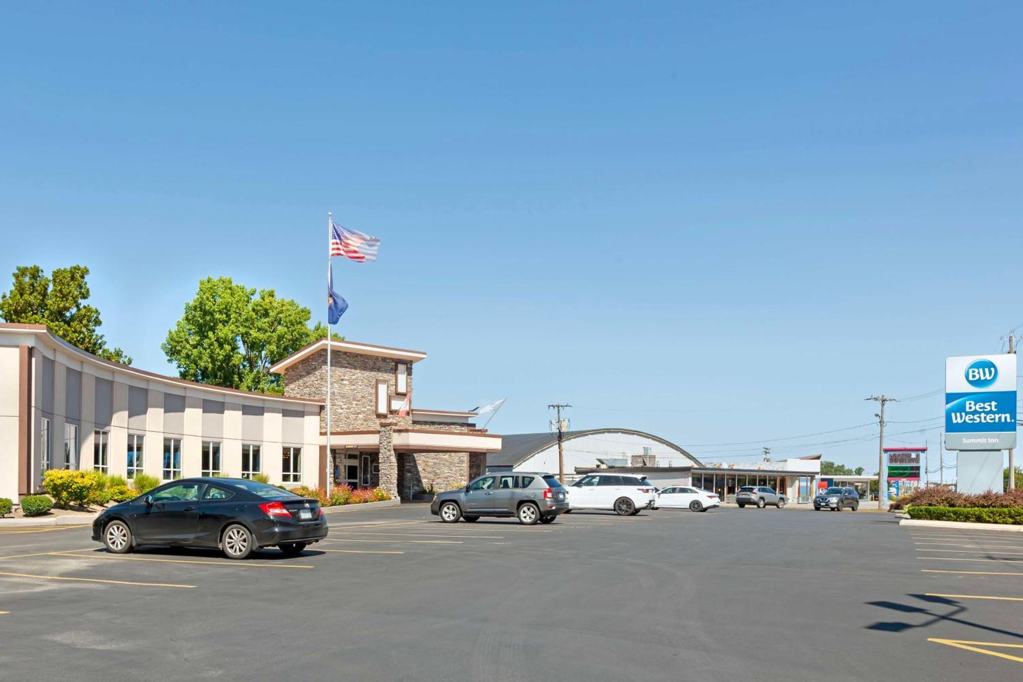 Best Western Summit Inn Niagara Falls Exterior photo